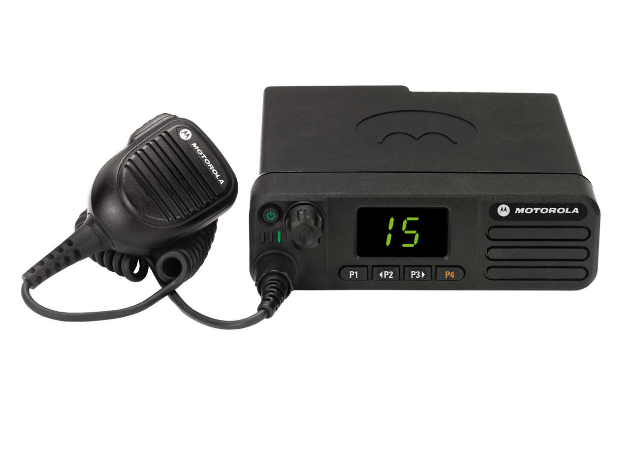 SET Motorola DM4401e WLAN Bluetooth GPS UHF 403-470MHz Mikrofon Montagewinkel MDM28QNC9RA2AN